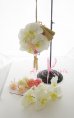 画像2: 造花オーダーメイドブーケ　和装用ボールブーケ（コチョウラン＆マム） (2)