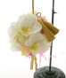 画像1: 造花オーダーメイドブーケ　和装用ボールブーケ（コチョウラン＆マム） (1)