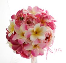 他の写真1: 造花オーダーメイドブーケ　ラウンド・ブトニア・花冠・リストレット（プルメリア＆イングリッシュローズ）