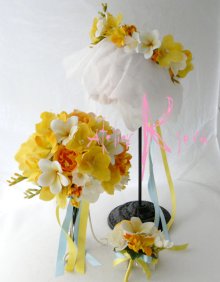 他の写真1: 造花オーダーメイドブーケ  クラッチ・ブトニア・花冠（ＹＷフリージア＆ラン&プルメリア）