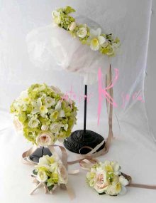 他の写真3: 造花オーダーメイドブーケ　ラウンド・ブトニア・花冠＋ミニブーケ（ローズ・ハイドランジア・プルメリア）