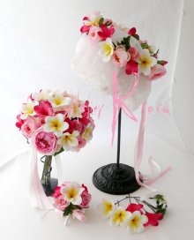 他の写真1: 造花オーダーメイドブーケ ラウンド22・ブトニア・花冠・ヘッドパーツ（ピンクローズ＆プルメリア）