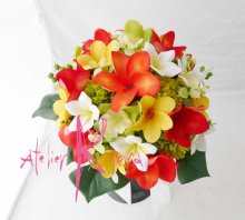 他の写真3: 造花オーダーメイドブーケ  クラッチ・ブトニア・花冠・リストレット・ヘッドパーツ（プルメリアｍｉｘ＆ラン）