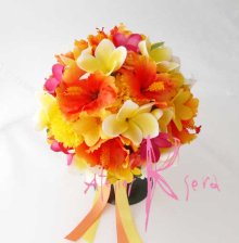 他の写真2: 造花オーダーメイドブーケ　ラウンド・ブトニア・花冠（Yプルメリア＆Oハイビスカス）