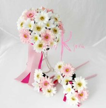 他の写真1: 造花オーダーメイドブーケ  4Pシェア・ブトニア・花冠・リストレット（ミニプルメリア&ガーベラ）