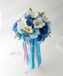 他の写真1: 造花オーダーメイドブーケ  クラッチ20・ブトニア・花冠・リストレット（Wプルメリア＆ブルーローズ）