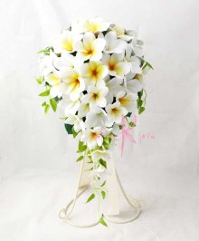 他の写真1: 造花オーダーメイドブーケ  キャスケード・ブトニア（W＆Ｃプルメリア）