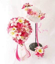 他の写真3: 造花オーダーメイド　ティアドロップブーケ・ブトニア・花冠（プルメリア＆ピンクローズ